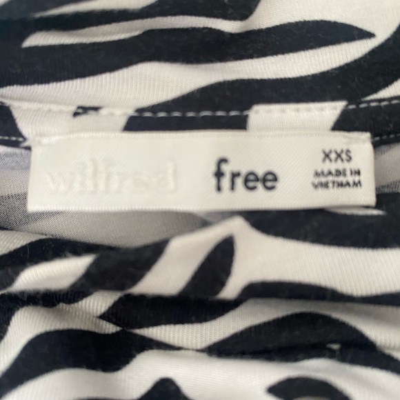 Aritizia Wilfred Free Zebra print long sleeve top - Picture 3 of 3